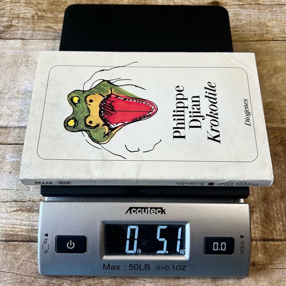 Krokodile Reptile Paperbock Book - Picture 4 of 4